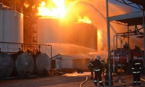 Під Києвом горить нафтобаза: постраждало п’ятеро людей