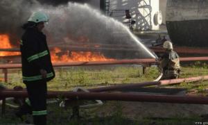 На нафтобазі під Васильковом лишилась горіти одна ємність із пальним 