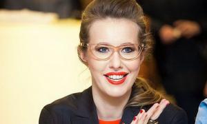 Собчак до росіян: Перевірте, може духовними скрєпами трохи перетиснуло кілька звивин