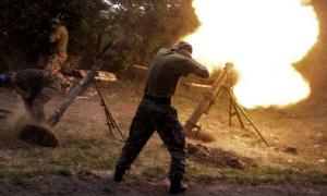 Вночі бойовики знову обстрілювали Мар’їнку, гаряче було біля Донецька