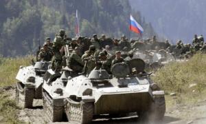 Штаб АТО: Біля українського кордону знаходиться 54 тисячі російських солдатів