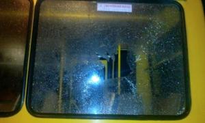 У Львові під обстріл потрапила маршрутка