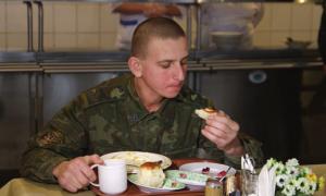 Щоб покращити харчування військових, для них відкрили «гарячу лінію тилу»