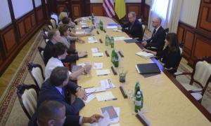 Арсеній Яценюк зустрівся з делегацією Конгресу США