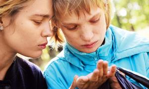 Ксенія Собчак поспівчувала хворій сестрі Водянової та розповіла про «фашизм» в Росії