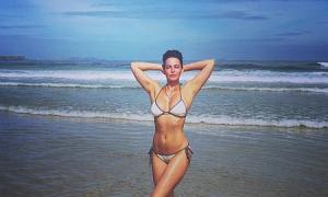 Даша Астаф’єва відпочила в Португалії