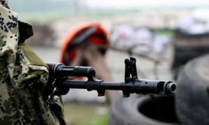 Бойовики 10 разів порушили режим тиші: гатили зі стрілецької зброї та кулеметів 