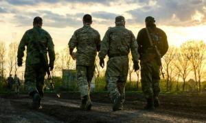 У Волновасі військовий розстріляв двох товаришів по службі і втік