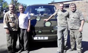 Ківерцівська райрада, бізнесмени і благодійники придбали авто для військових