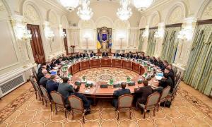 Порошенко: Понад 60% українців підтримують курс на НАТО
