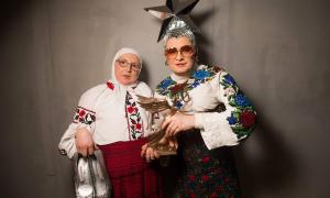 Вєрка Сердючка у вишиванці прогулялася Нью-Йорком