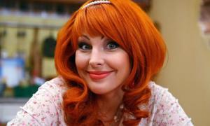 Зірка серіалу «Щасливі разом» розорилася на масажі та червоній ікрі