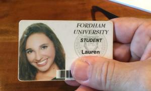 Том Хенкс повернув незнайомці студентський квиток 