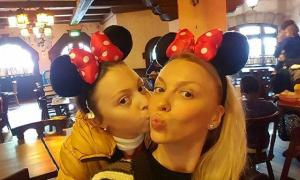 Оля Полякова відсвяткувала день народження доньки в Парижі