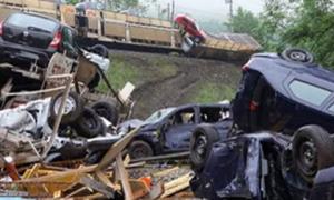 У Франції через зіткнення вантажівки та автобуса загинули близько 40 людей