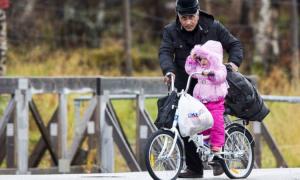 На російсько-норвезькому кордоні зібралося понад 500 сирійських біженців