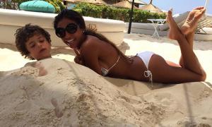 Санту Дімопулос лікарі лякали, що в її сина може бути аутизм