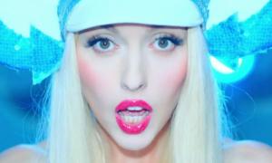 Оля Полякова шокована станом українських доріг