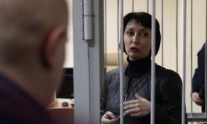 На Олену Лукаш одягнуть електронний браслет