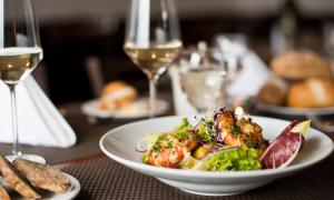 Росіянина судитимуть за систематичні несплачування рахунків у ресторанах