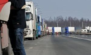 Російська поліція затримує учасників та організаторів страйку далекобійників