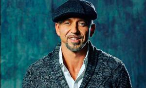 Репер Серьога покинув дружину і переїхав до Москви