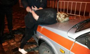 У Львові п’яні жінки побилися із поліцейськими 