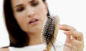 Правильне харчування збереже волосся від випадання