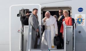 Папа Франциск вирушає з першим офіційним візитом до Африки