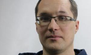 Юрій Бутусов: Проблема влади в тому, що вона залишається феодальною структурою, якою була і до революції