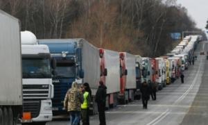 Біля Москви зібралися 200 страйкуючих далекобійників із Дагестану