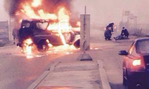 У Санкт-Петербурзі поліцейський згорів у розстріляному автомобілі 