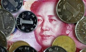 Національна валюта Китаю слабшає