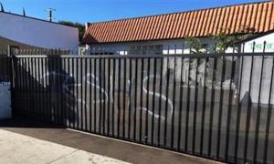 У Південній Каліфорнії під мечеть кинули «гранату»