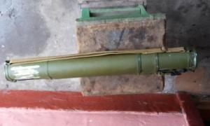  На Дніпропетровщині місцеві організували собі склад зброї