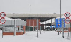 У пункті пропуску «Угринів-Долгобичів» до 30 червня 2016 року продовжено пішохідний рух