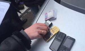 У Рівному на хабарі затримали працівників СІЗО