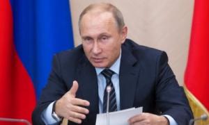 Путін вважає санкції, введені Заходом, нерозумними та шкідливими