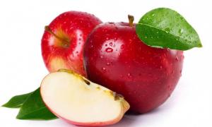 Одне яблуко в день допоможе попередити серцевий напад та інсульт 
