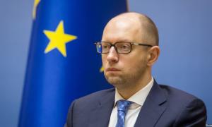 Яценюк та члени Уряду вшанували пам’ять Героїв Крут