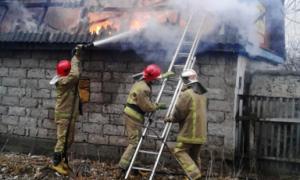 На Житомирщині чоловік серйозно обгорів, ремонтуючи свій автомобіль