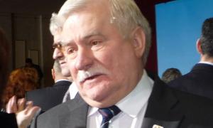 Валенса спростував співпрацю зі спецслужбами за гроші