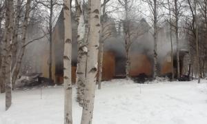 У Мурманській області РФ після корпоративу згорів будинок місцевої компанії