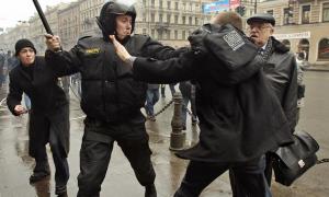 Окупанти заборонили будь-які мітинги в Сімферополі