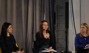 Українці готові голосувати за жінок на виборах
