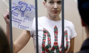 Після перерви українську делегацію не пустили в будівлю суду, де оголошують вирок Надії Савченко