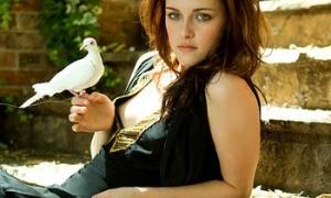 Героїню «Сутінок» Крістен Стюарт назвали «Жінкою року»