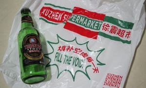 У Китаї відкрився супермаркет, де продають порожню упаковку реальних товарів