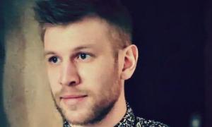 Стильна фотосесія засмутила прихильниць Івана Дорна
