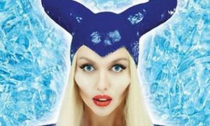 Оля Полякова показала миле фото дочки
